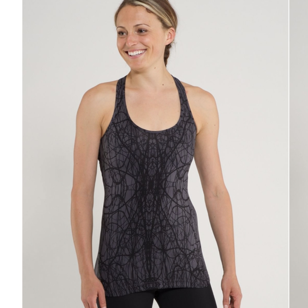 lululemon athletica Black and Charcoal Patterned Racerback Tank - Picture 2 of 7